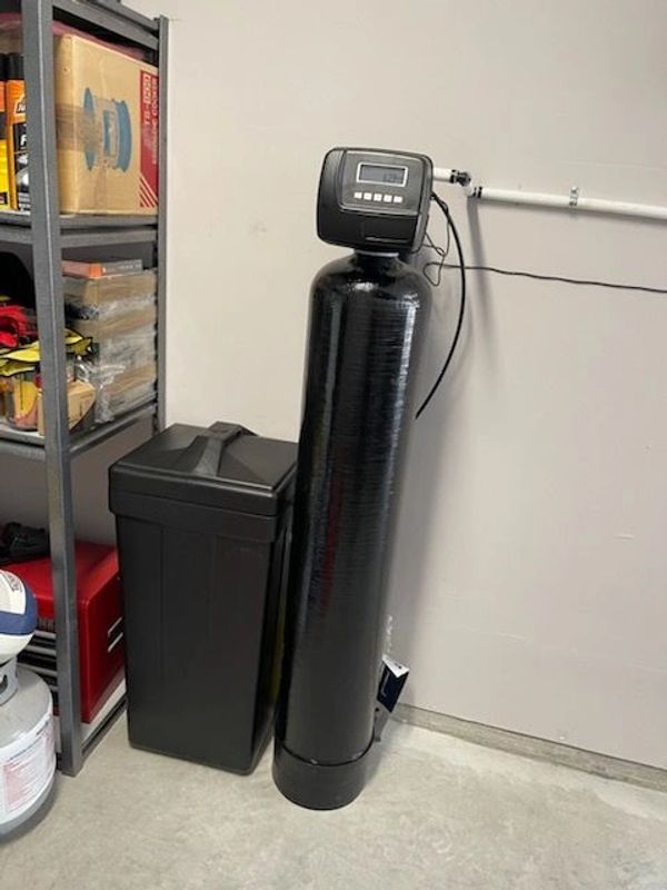 Mixed bed softener/filter combo.