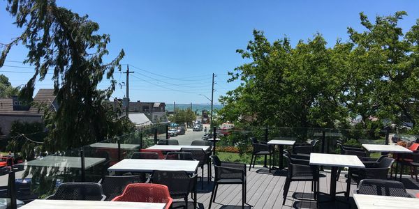 Erie Beach Roof Top Patio Addition
Port Dover