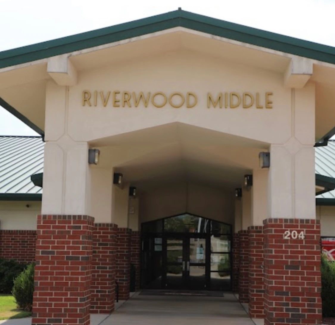 Riverwood Middle School entrance.