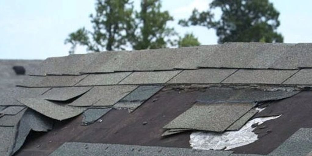 Damage due to bad weather to the roof. 