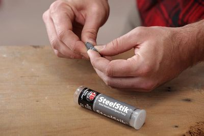 JB Weld Steel Stik