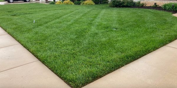 Water Color Irrigation customer's front lawn in East Brainerd, TN.