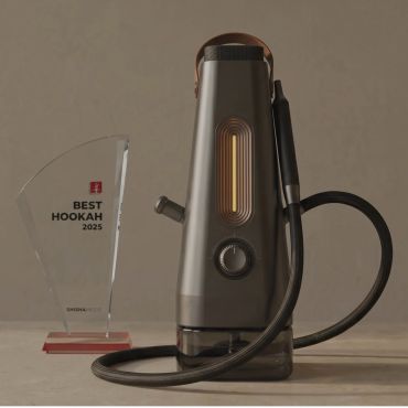 Modern hookah with a 2025 Best Hookah award beside it.