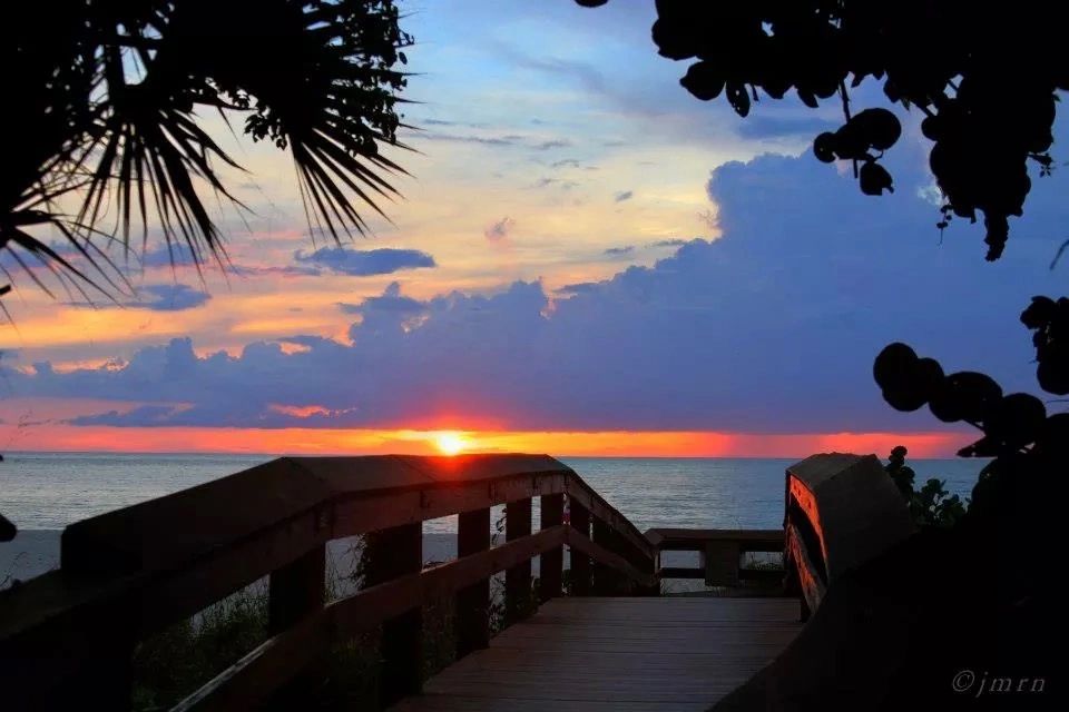 Sunset Grille gallery