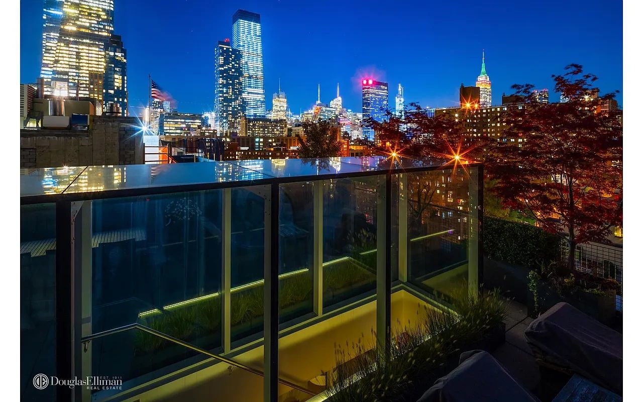 245 Tenth Avenue PHE | West Chelsea, New York | Last Asking $6,995,000 | Ellis Bachman | Top Agent