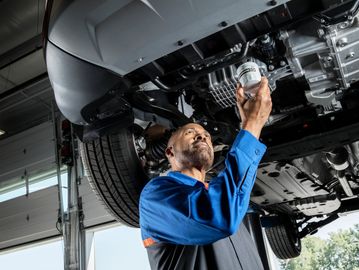 L.B Smith Ford in Leymoyne, PA offers Oil Changes, Tire Rotation, Brake Inspections, and more.