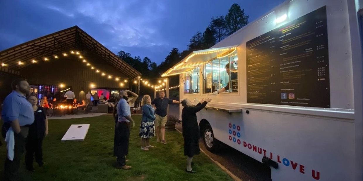 wedding people waiting for donut i love u gluten free food truck in Charlotte, NC