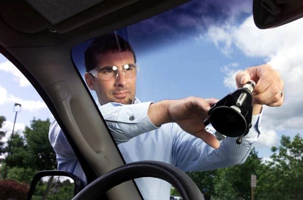 Windshield repair example 3