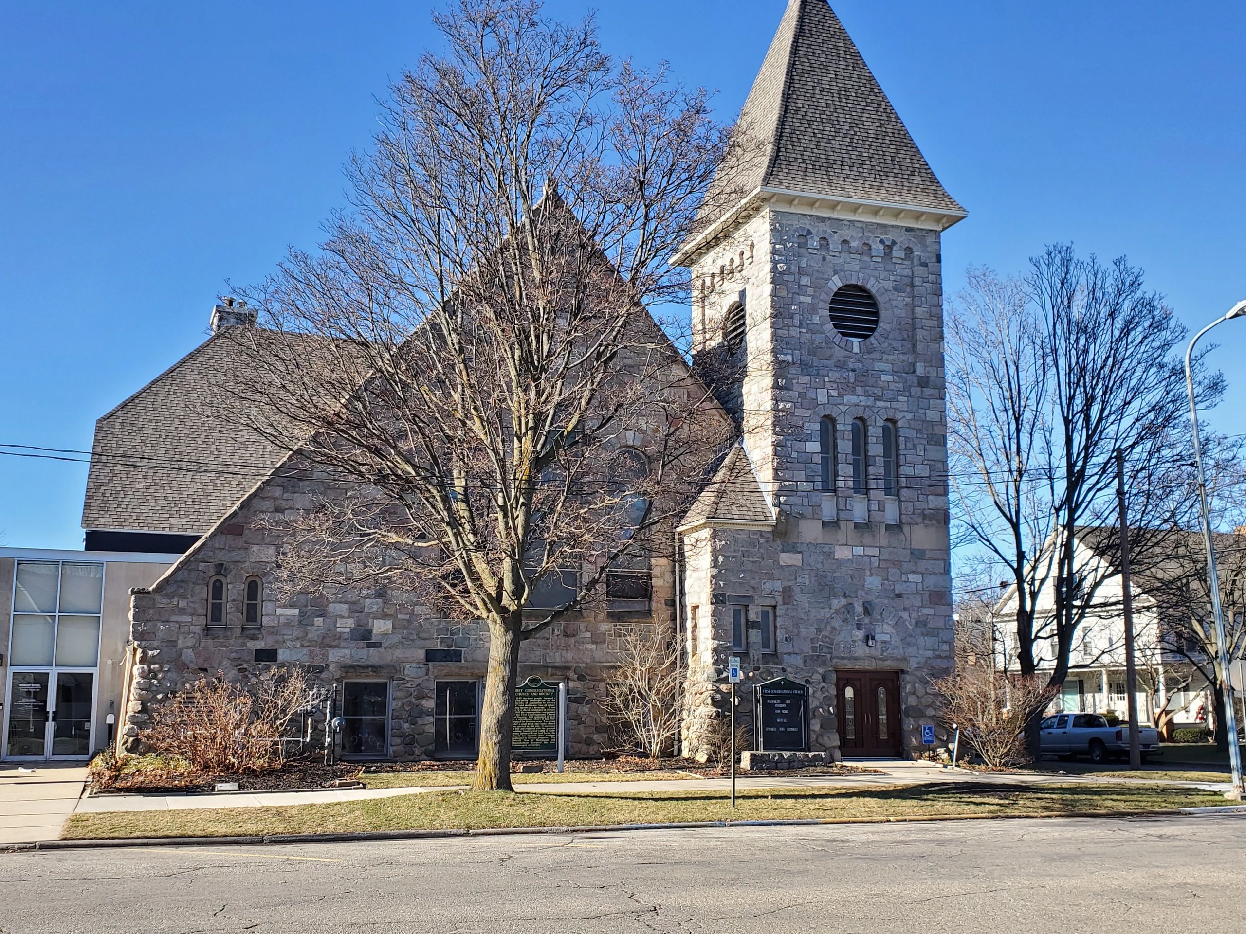 First Congrgetional Church UCC