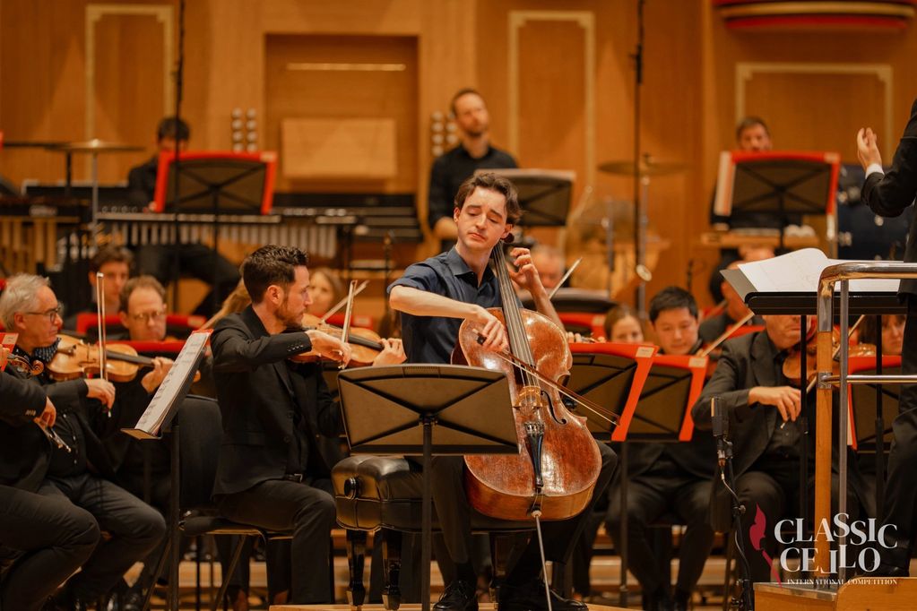 Elliot performing with The Philharmonia Orchestra at the Classic Cello International Competition
