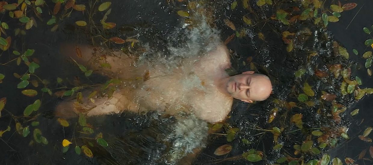ESPEN ALKNES in the water 
