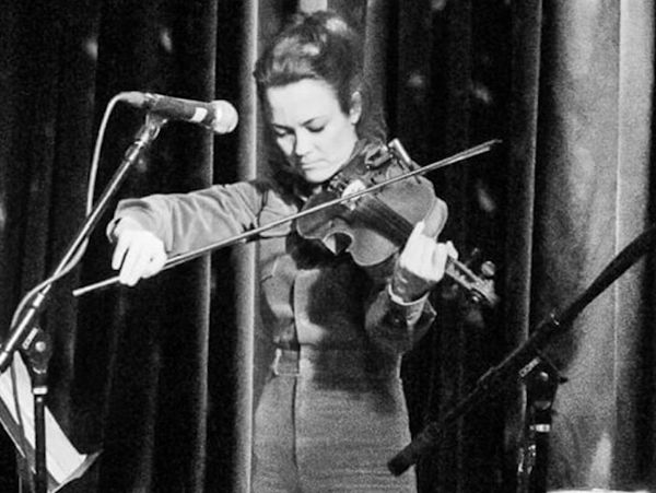 ODDRUN VALESTRAND playing a Violin
