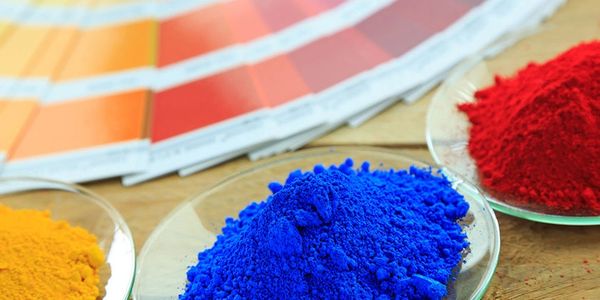 Powder Sample, blue and red.