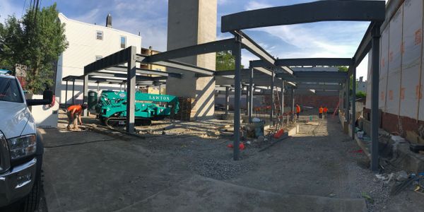10 Everett Street steel body.