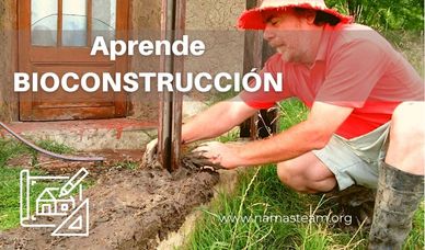 hombre trabajando con barro