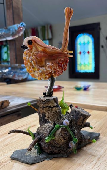 The BIRD SITTING ON A STUMP was created by combining Vitrigraph and Murini in one firing. The Leaves