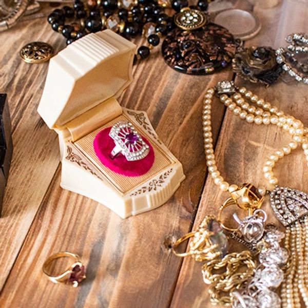 Vintage and Estate Jewelry