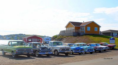 Photo of Atlantic Edge Vacation Home and classic cars. Photo taken by Norman Hamlyn 2019