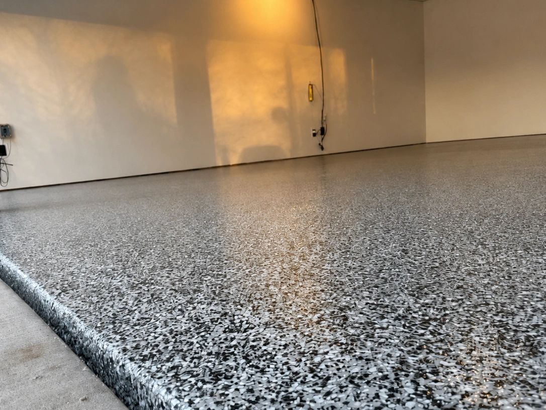 Full-flake epoxy garage floor in Albuquerque