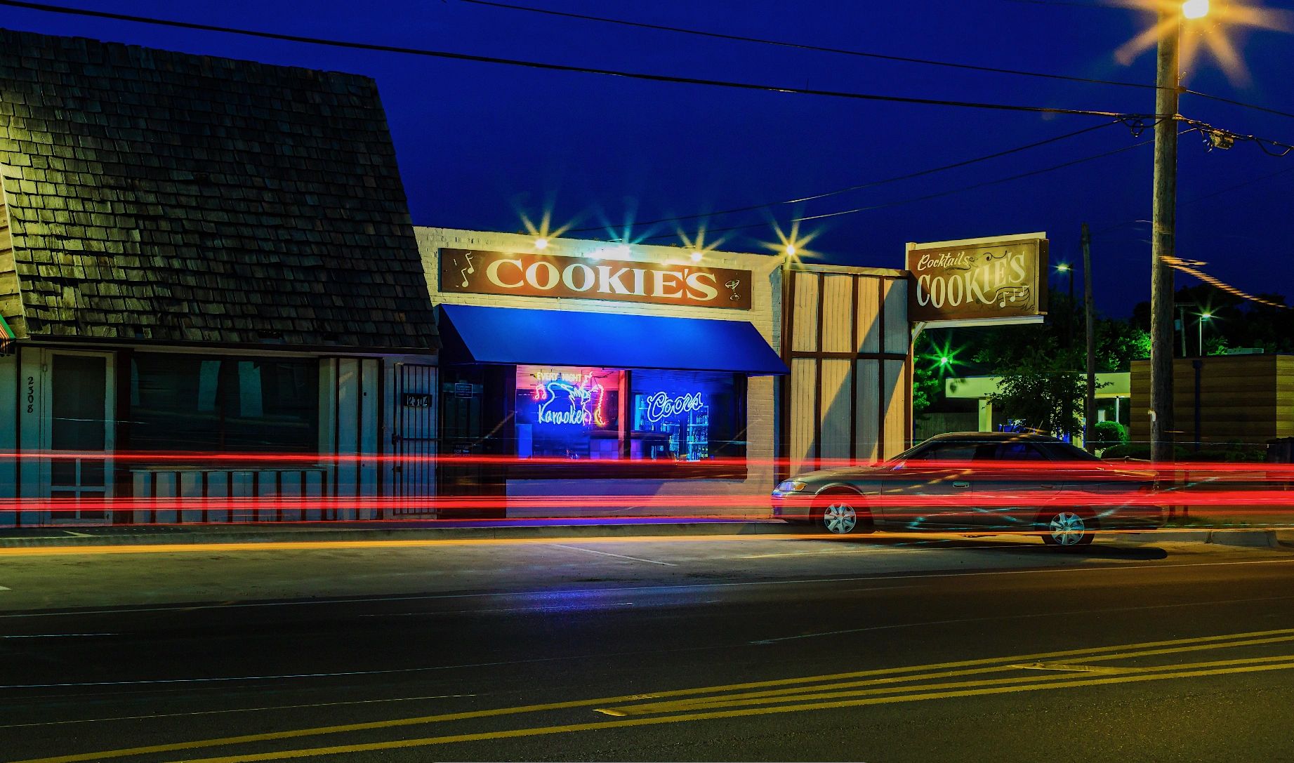 Cookiesonwestern Karaoke Bar, Karaoke Bar, Dive Bar, Bars