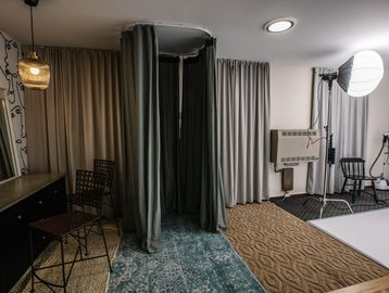 Changing room inside The Film Garage 208 studio for photographers in Idaho Falls, Idaho.