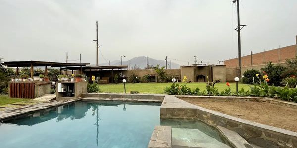 Descubre la belleza de nuestro local Perfecto para bodas y fiestas especiales. 