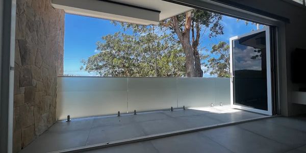 external glass balcony frosting for privacy in McMasters beach by Walkers Window Tinting