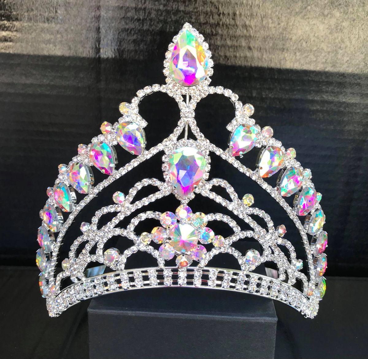 Contour Comfort Band Crowns