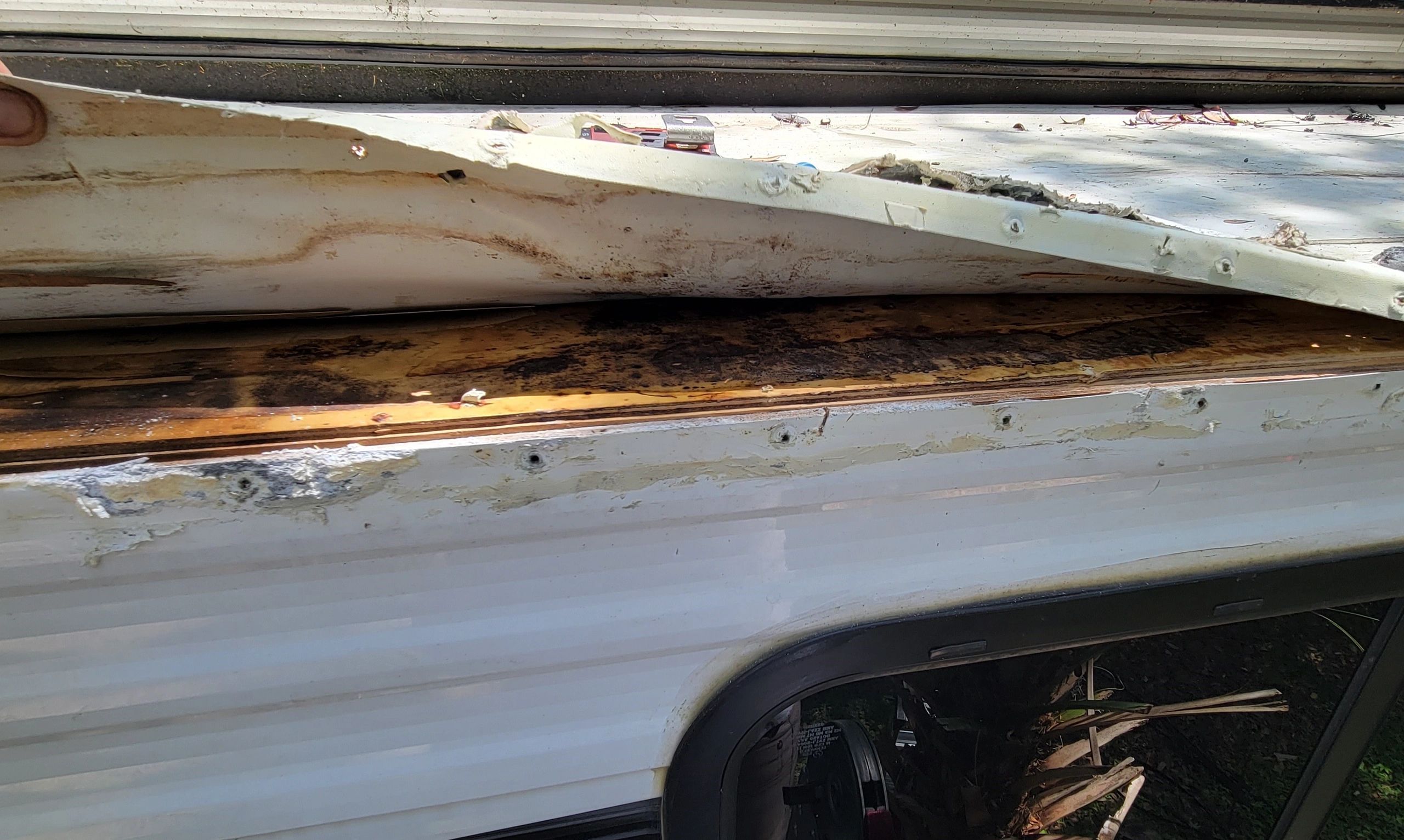 RV AC unit replacement