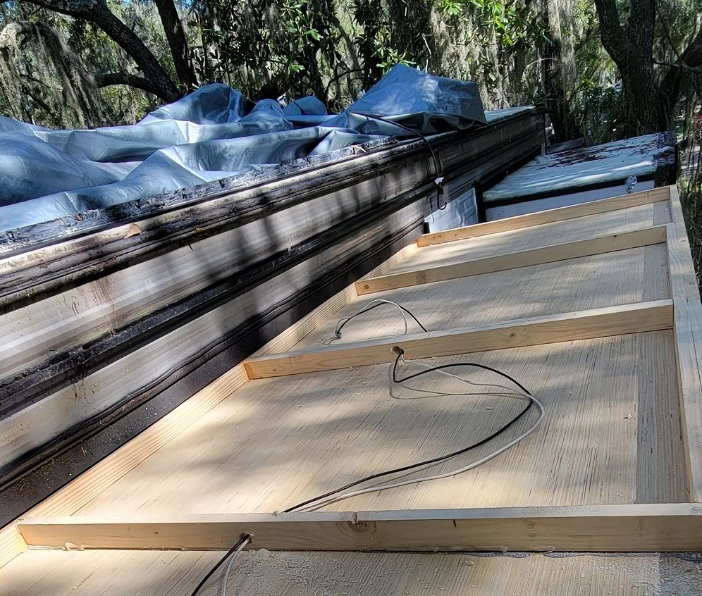 RV rooftop AC unit service