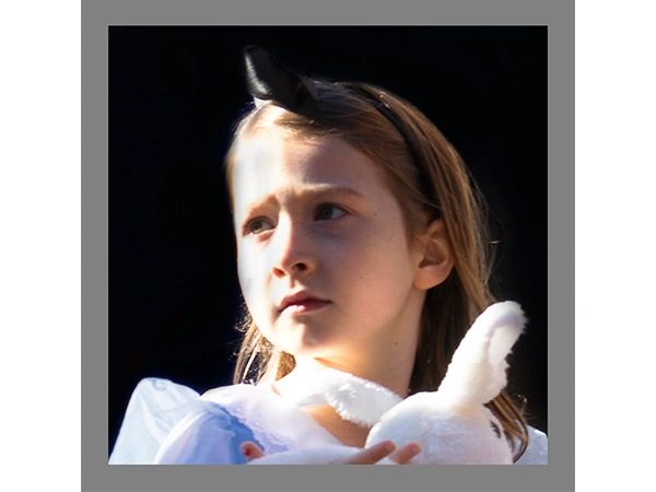 Debra Pearlman, Alice, 2019