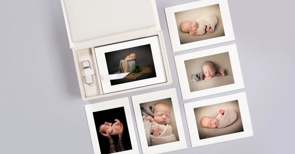Folio box cream Cannock newborn photographer lichfield staffordshire Helly Marie
