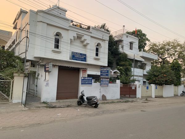 Skin Hair and Cosmetic clinic Dr Kuldeep Bhardwaj MD located Wright Town 2225/2 1st Floor Jabalpur