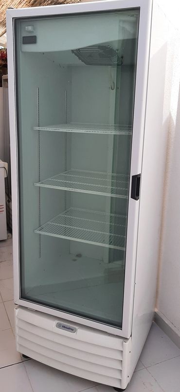 renta  de refrigeradores verticales 