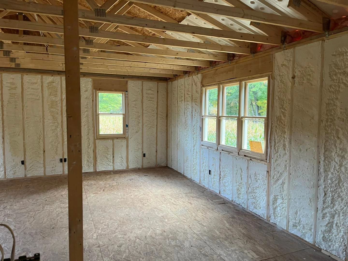 Spray Foam Insulation Contractor in Kalamazoo, Michigan. Residential and Commercial Insulation work.