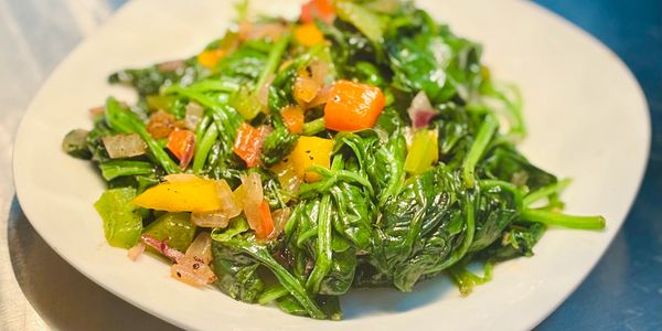 Sauté spinach and garlic butter, and white wine sauce