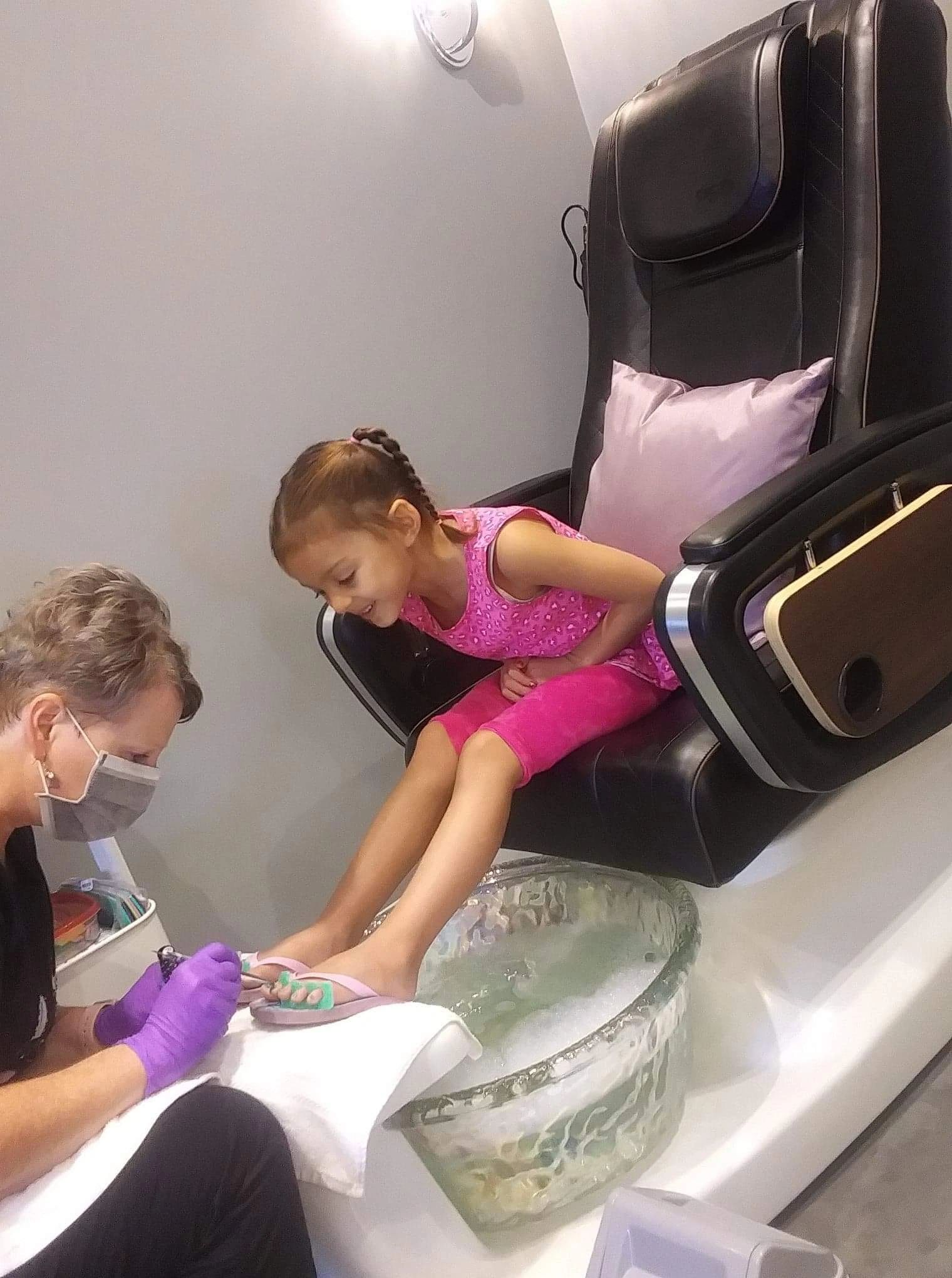 Child's Pedicure (12 years and Under)