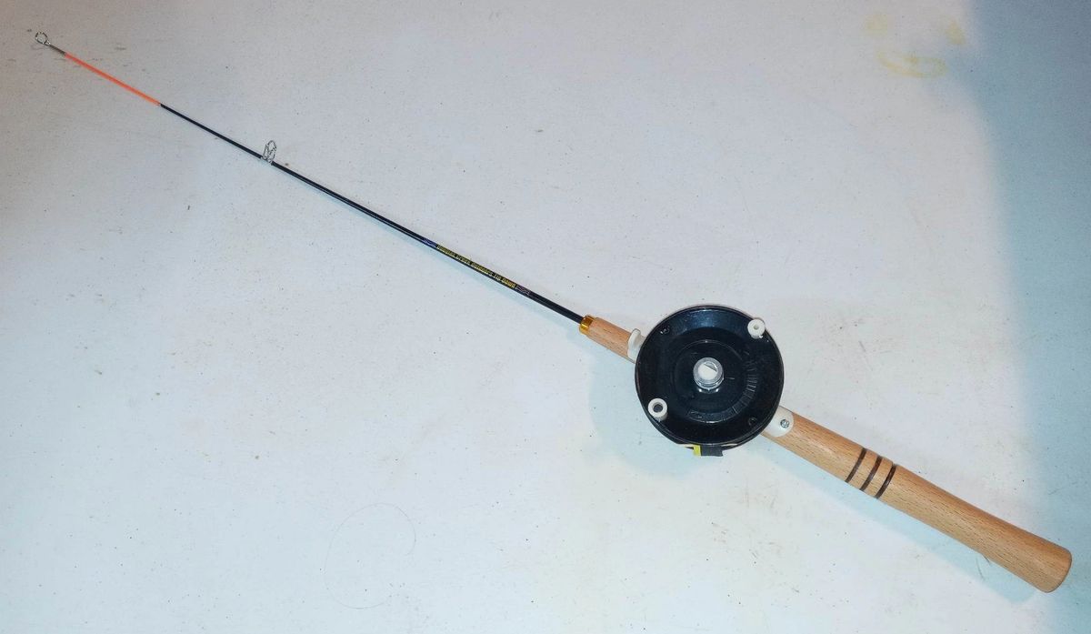 Ice Fishing Jig Pole with Reel 29