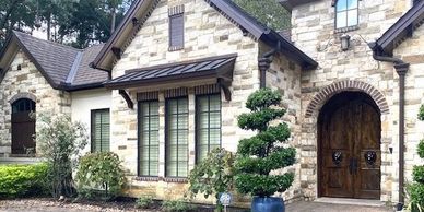 Stephens Painting and Gutters expert exterior painting services for Montgomery County, TX