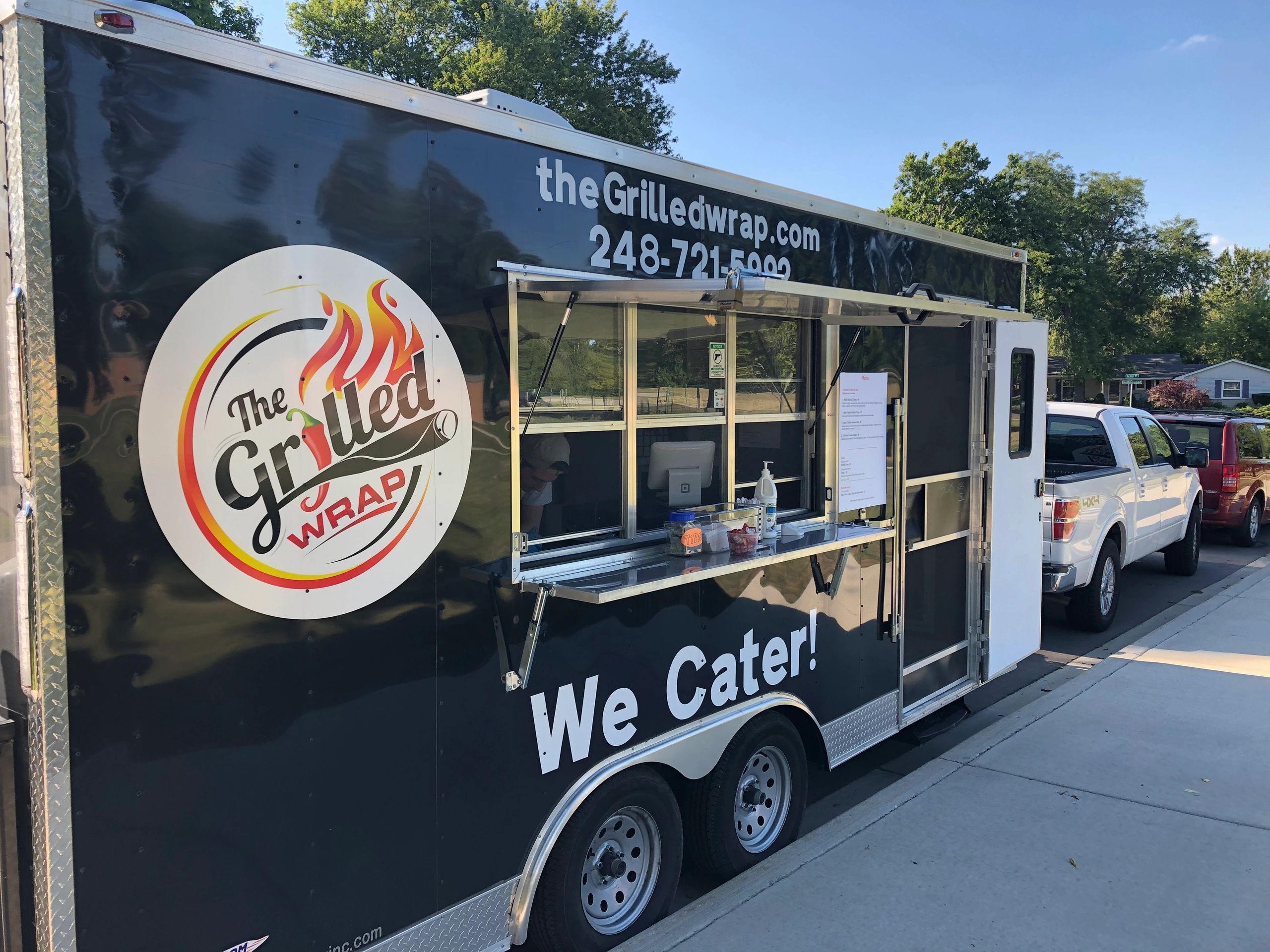 grilled-wrap-food-truck-food-truck-mobile-truck-food-trailer