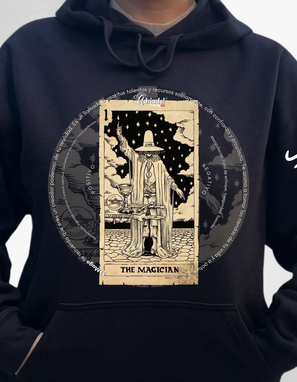 SUDADERA DE 100% ALGODÓN CON IMPRESIÓN DTF DEL ARCANO EL MAGO
