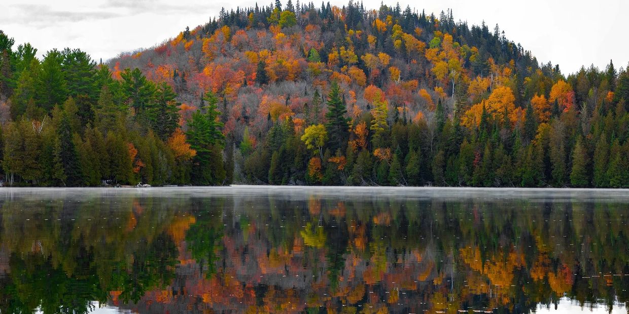 Lac Beausoleil -Laurentians,Canada