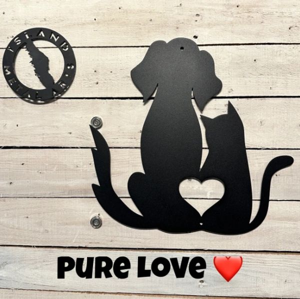 dog and cat sitting together with heart, metal art, island metal arts