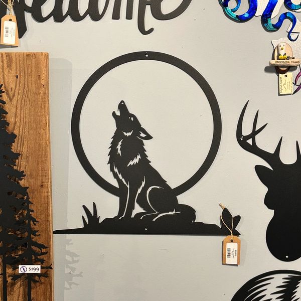 wolf howling at the moon, metal art, island metal arts