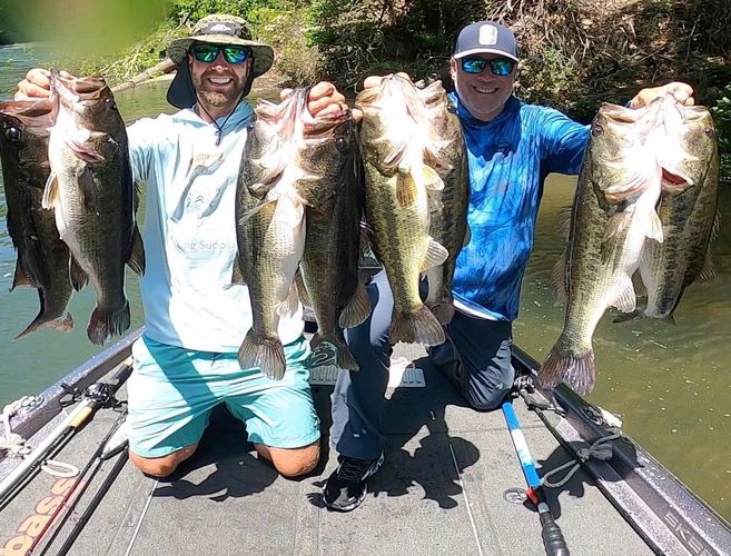 Smith Mountain Lake Fishing Charter