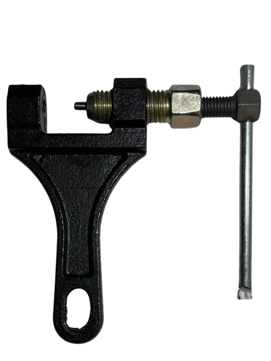 CHAIN BREAKER
