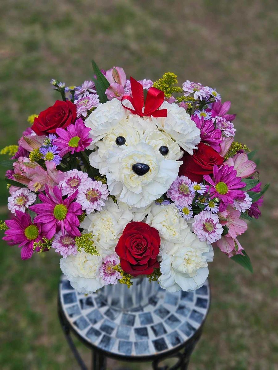 Mama Paws Puppy Bouquet (MADE IN A FLORIST CHOICE TIN)