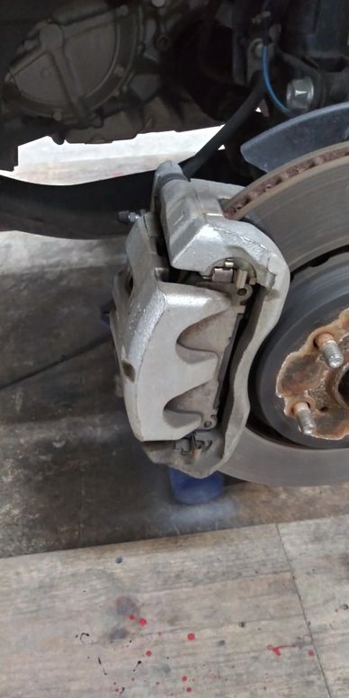 Automotive caliper paint