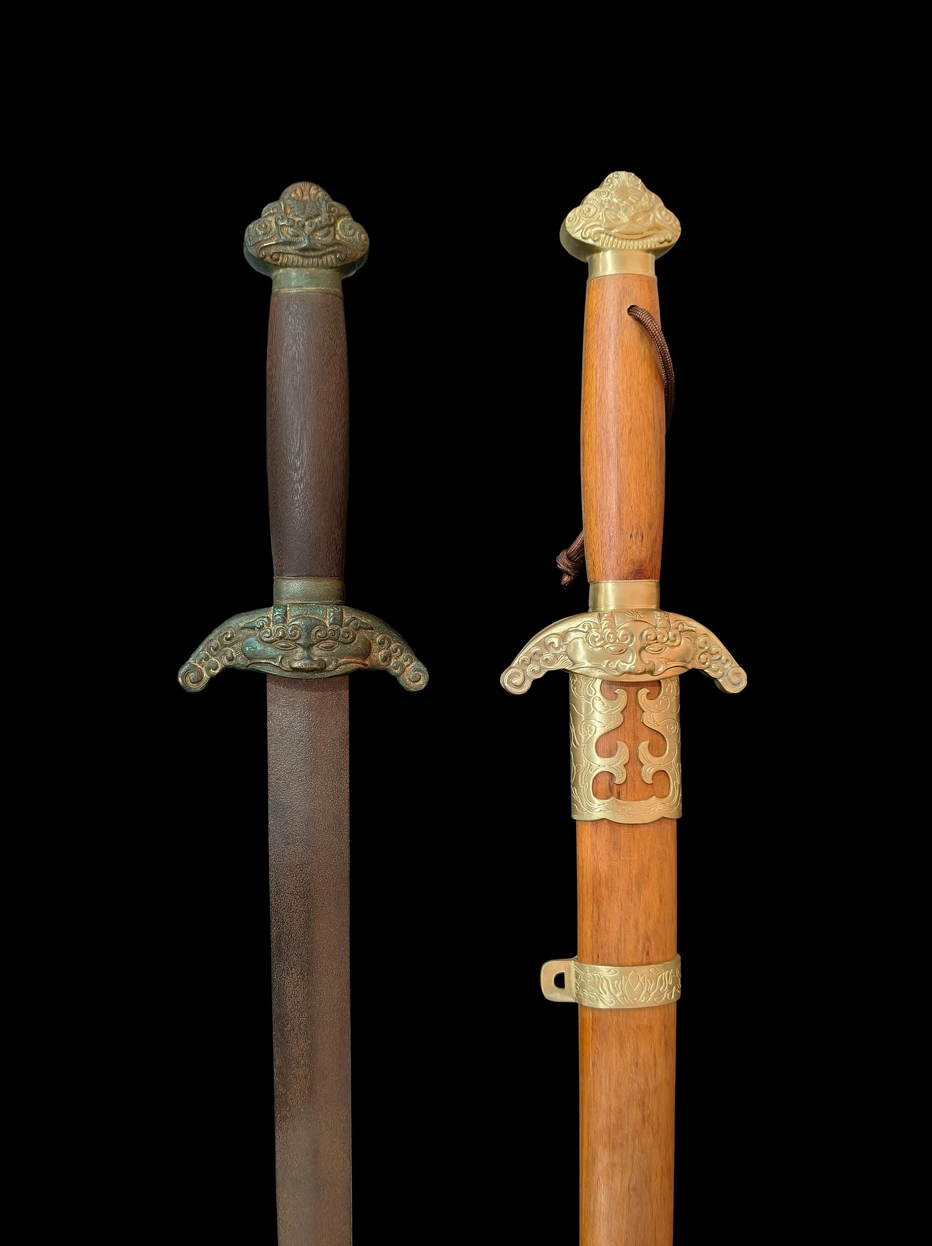 Yazi Tiger Longquan Cutting Sword