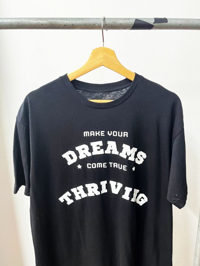Onyx Thriving  T-Shirt